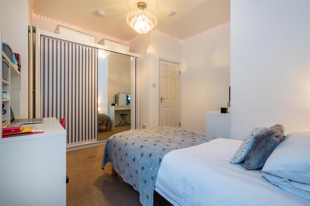 Bedroom 2 Aspect 2