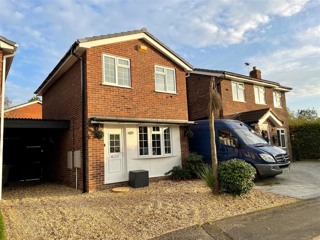 Palmer Road, Sandbach 2 bed link detached house for sale £210,000