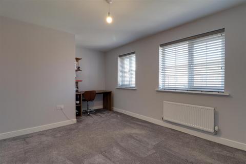 19 Springbank Road, Shavington, Crewe, CW2 5UN
