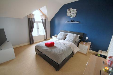 2 bedroom flat for sale, Edleston Road, Crewe