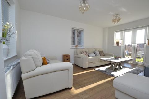3 bedroom detached house for sale - Darton Way, Buntingford