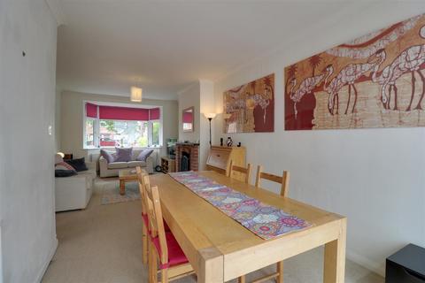 6 The Butts, Alsager, Stoke-on-trent, ST7 2NS