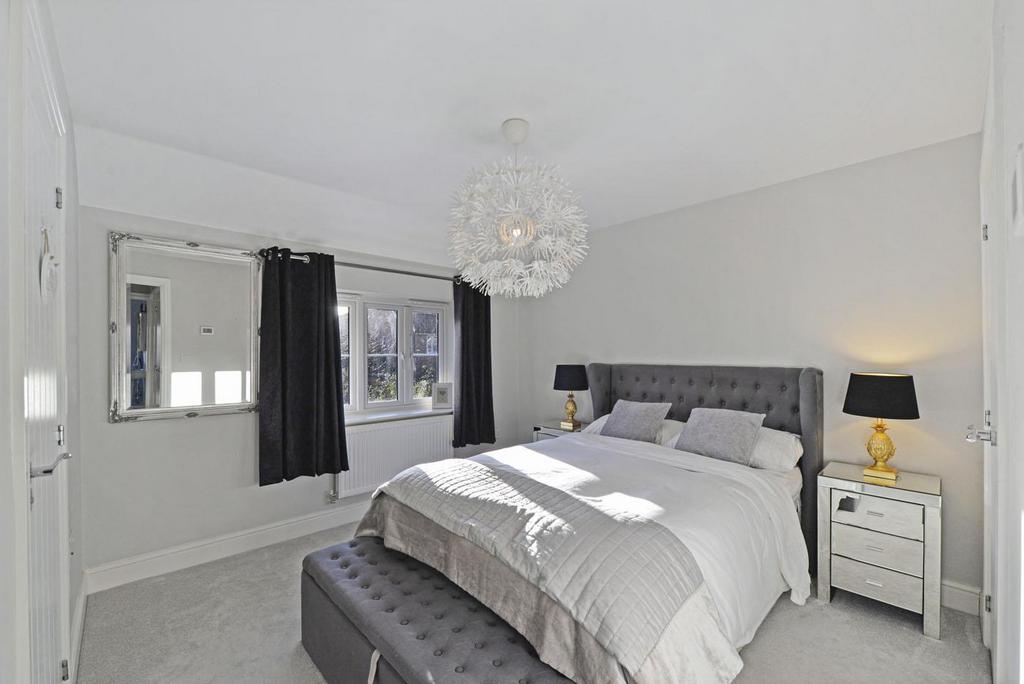 Main bedroom