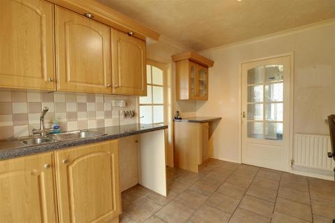 24 Ashcroft Avenue, Shavington, Crewe, CW2 5HN