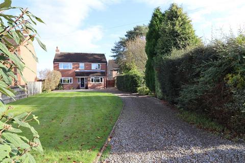 4 bedroom detached house for sale, Bielby, York