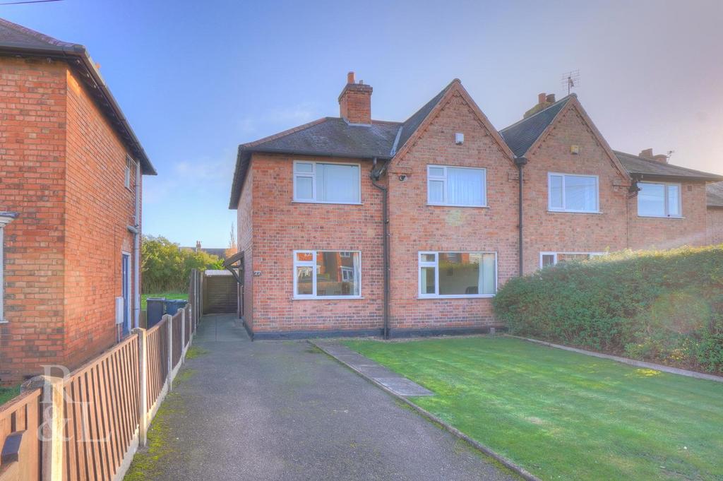 Gordon Road, West Bridgford, Nottingham 3 bed semidetached house £