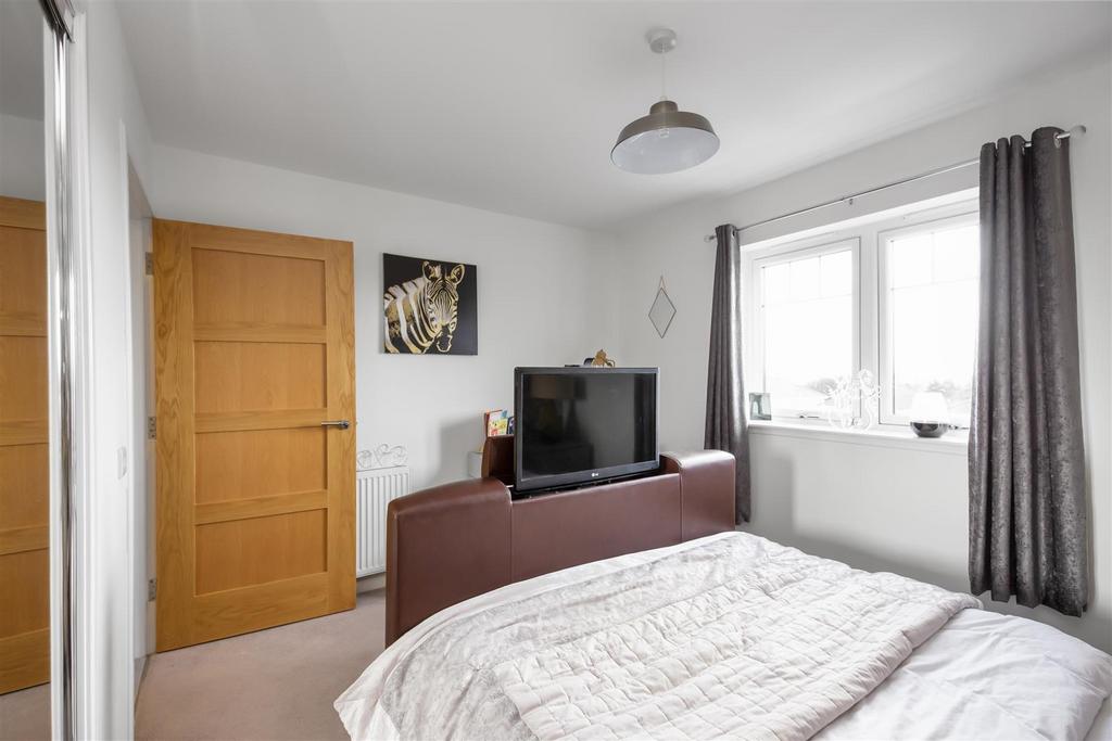 21 Hawthorn Park 26.jpg