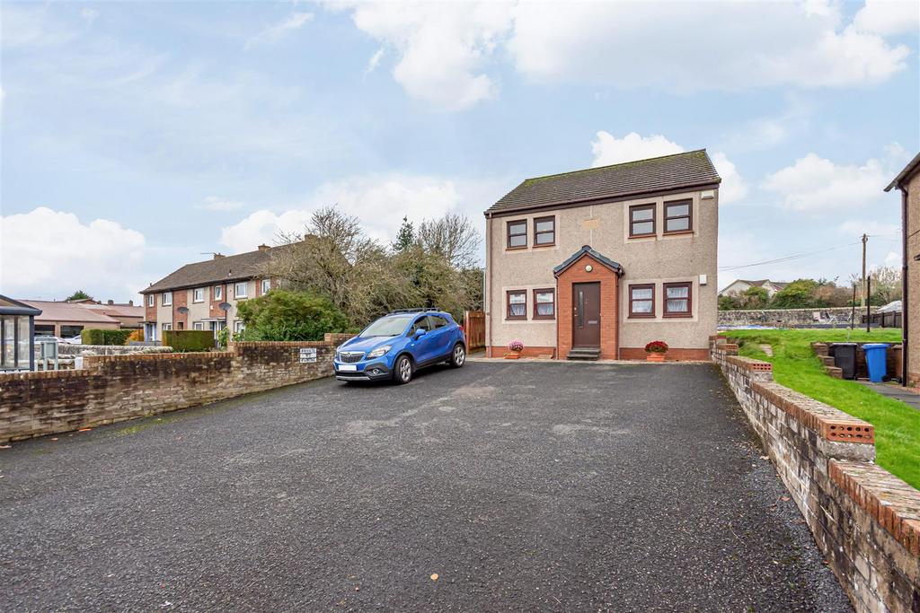 28 Rumblingwell, Dunfermline, KY12 9AS 2 bed flat for sale £129,500