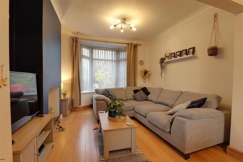 15 Brooklands Grove, Crewe, CW1 3JS