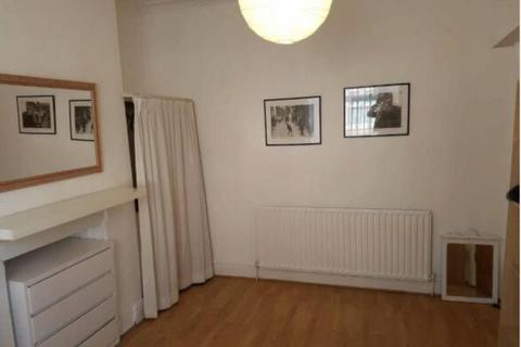 4 bedroom terraced house to rent - St. Stephens Road, Nottingham