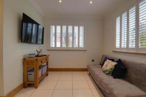 27 Christopher Mitford Road, Alsager, Stoke-on-trent, ST7 2WA