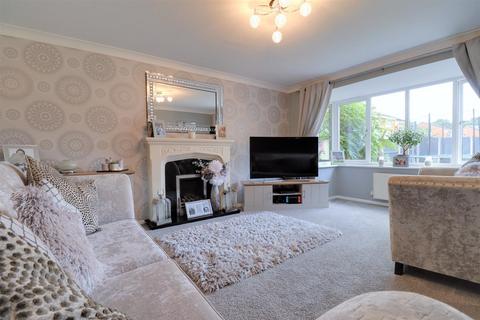 14 Fox Covert Way, Crewe, CW1 4TE