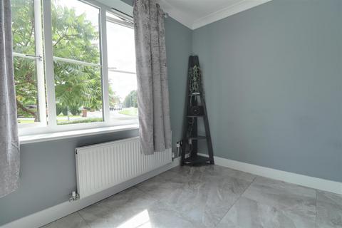 14 Fox Covert Way, Crewe, CW1 4TE
