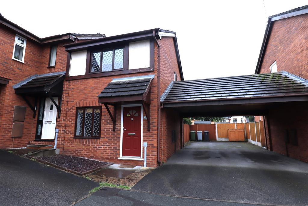 Field Lane, Wistaston, Crewe 2 bed end of terrace house £140,000