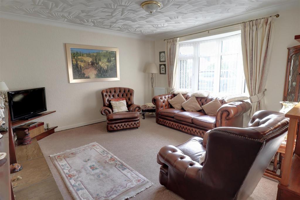 Stoneley Road, Crewe 2 bed detached bungalow for sale £270,000