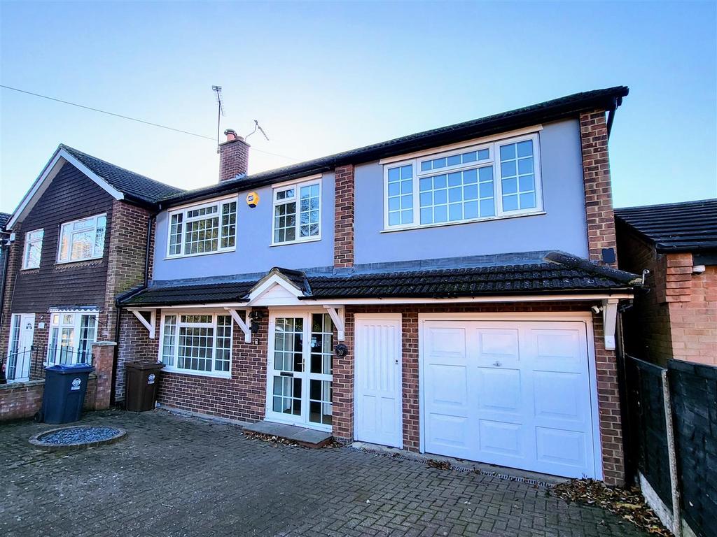 Park Lane, Puckeridge, Ware 4 bed semidetached house £2,195 pcm (£