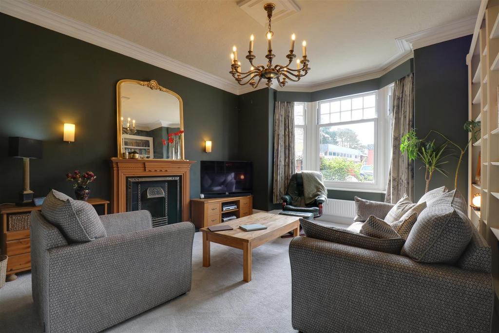 Crewe Road, Alsager 4 bed detached house for sale £710,000