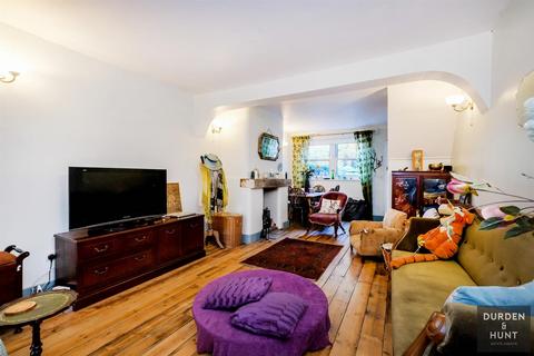 2 bedroom terraced house to rent - Thornwood Road, Epping, CM16