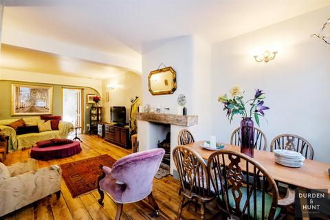 2 bedroom terraced house to rent - Thornwood Road, Epping, CM16