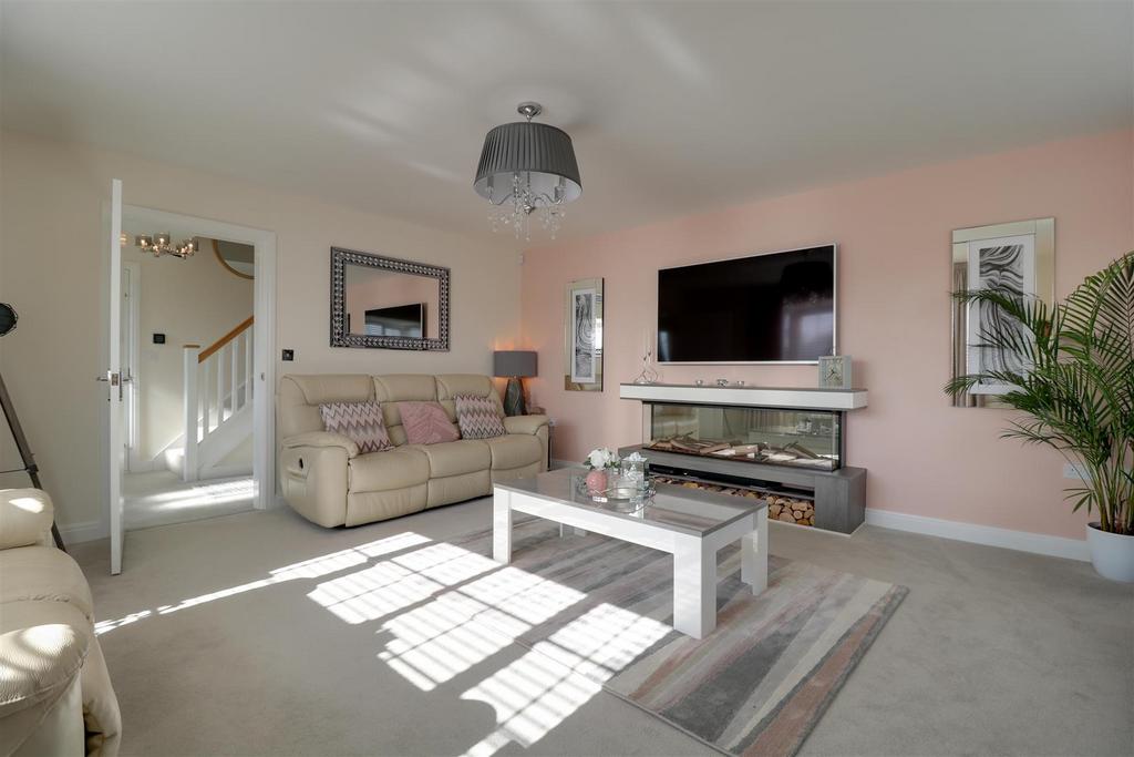 Richard Woodcock Way, Alsager 4 bed detached house for sale £440,000