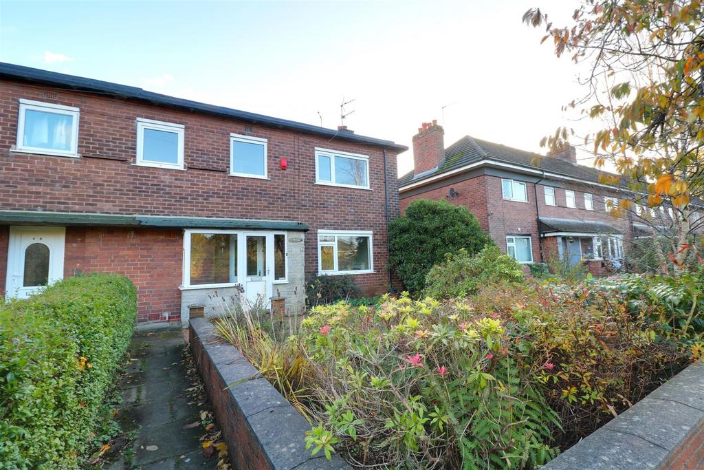Longview Avenue, Alsager 3 bed semidetached house for sale £155,000