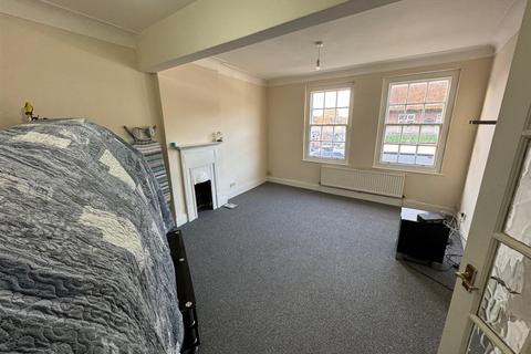 2 bedroom apartment for sale, Watling Avenue, Burnt Oak