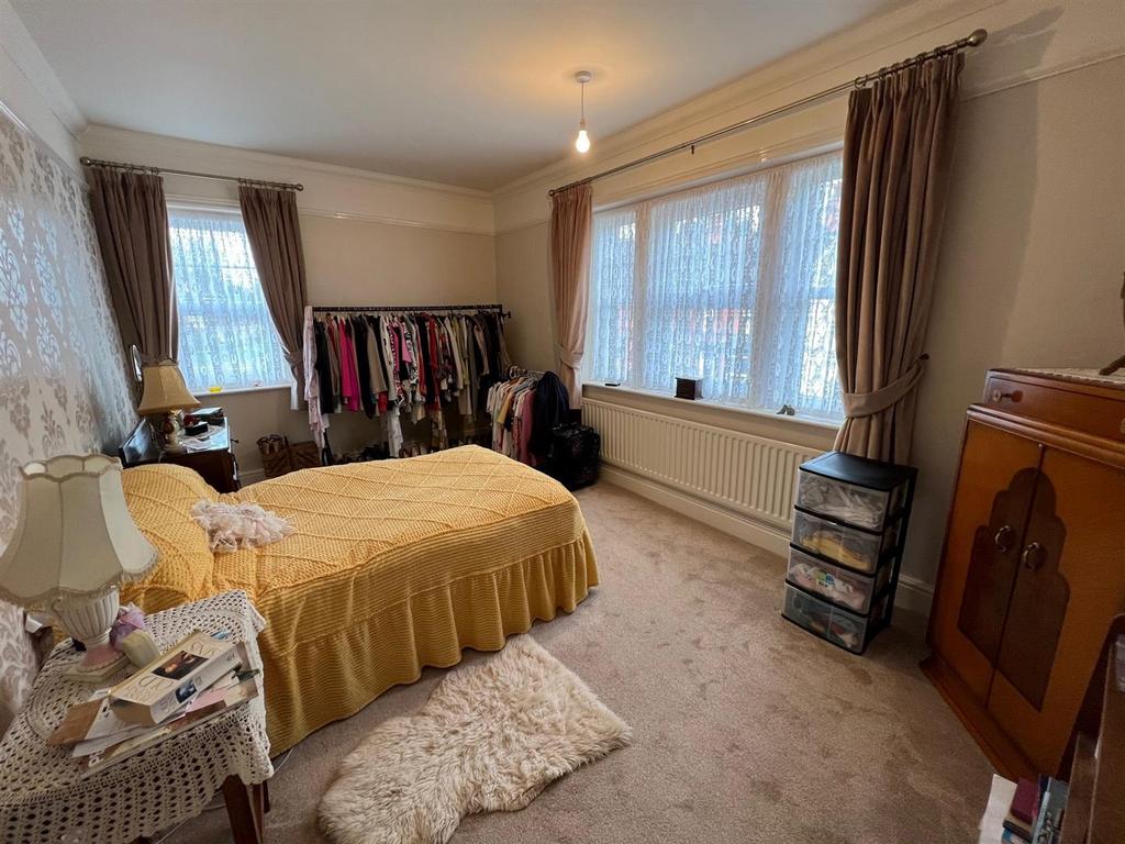 Bedroom.jpg