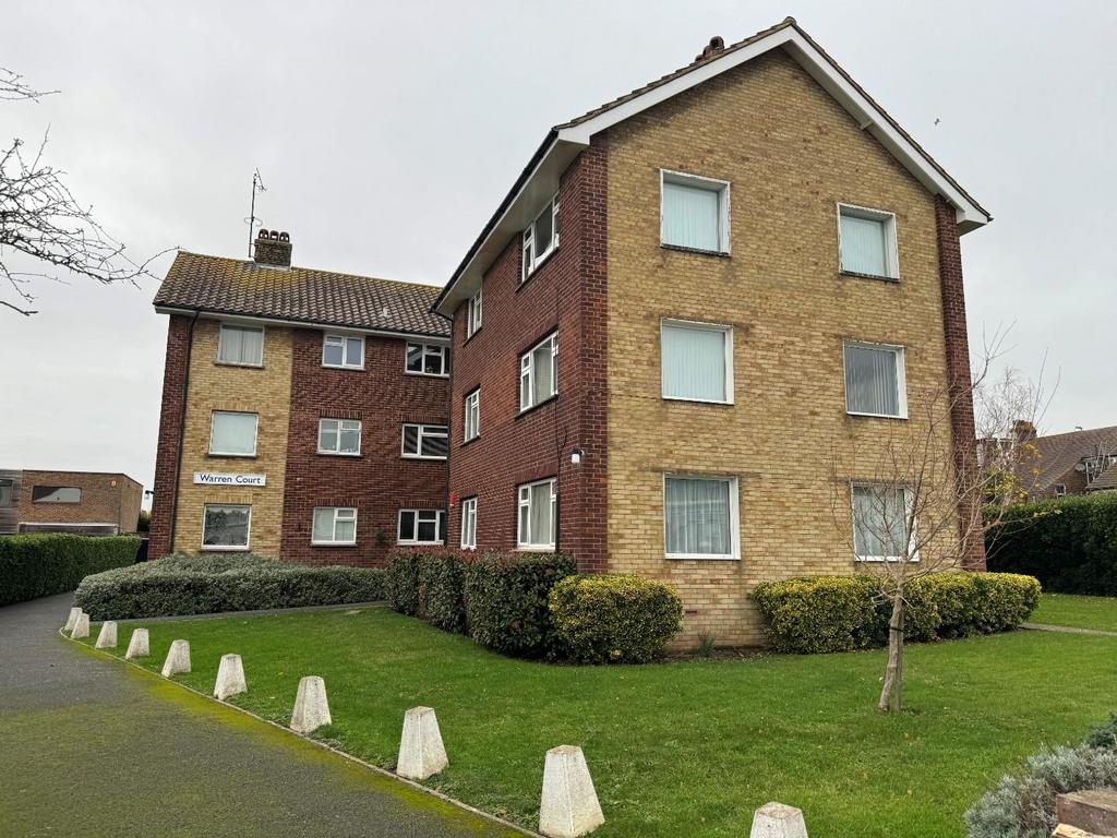Underdown Road, Southwick, Brighton 2 bed apartment £1,250 pcm (£288 pw)
