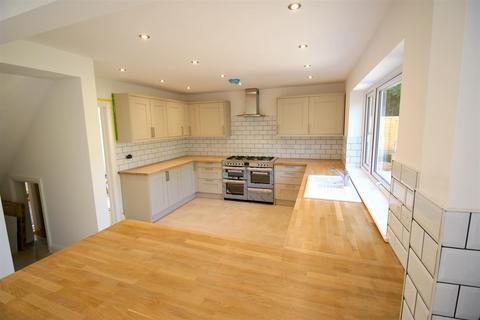 4 bedroom house for sale, Stoneway, Badby, Daventry