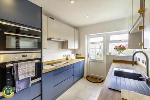 21 Hatfield Lane, Barnby Dun, Doncaster, DN3 1DE