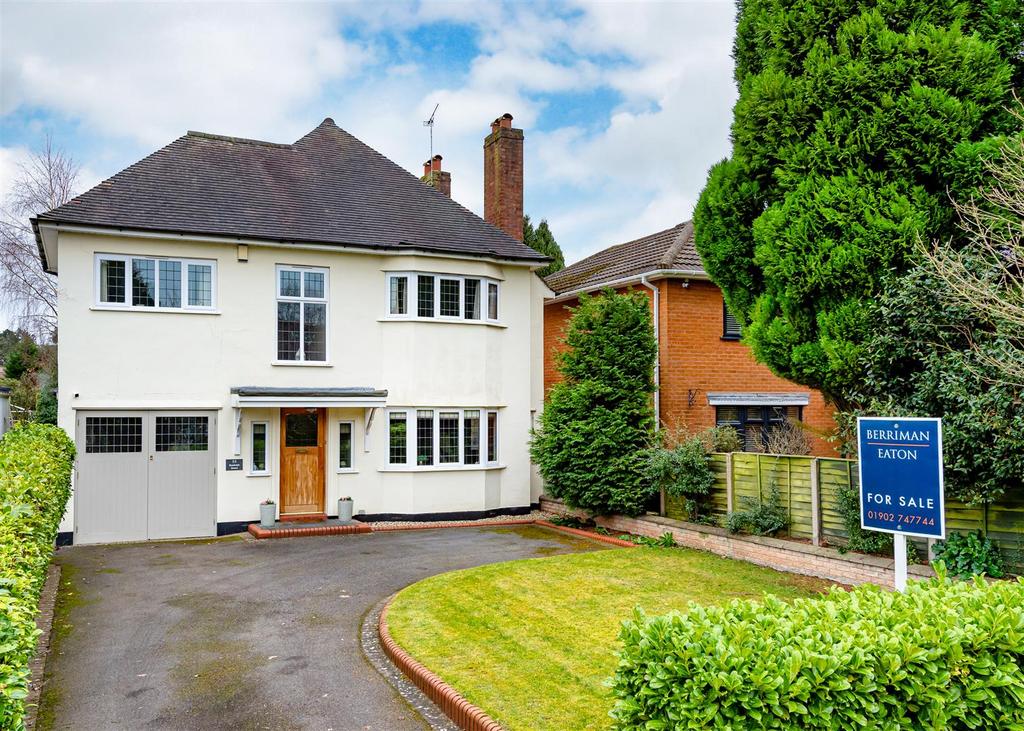 Randolph House, 55 Woodthorne Road, Wolverhampton 3 bed detached house
