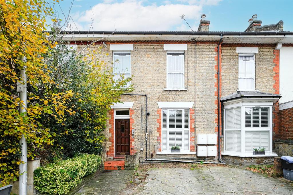 24a Tavistock Road-27.jpg