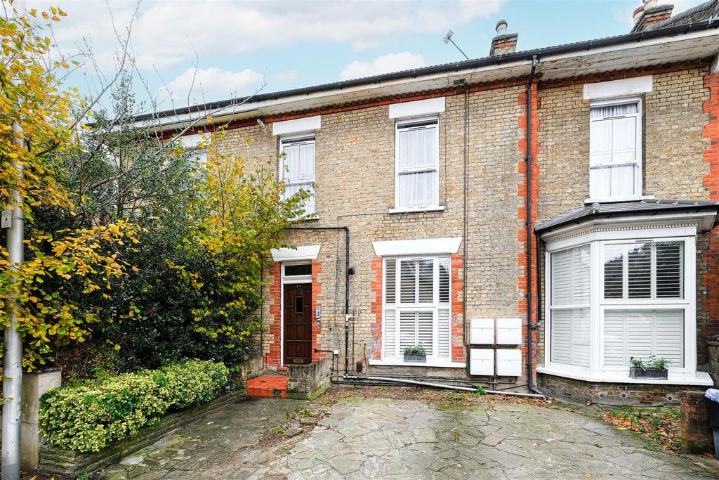 24a Tavistock Road-28.jpg