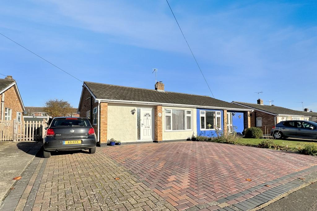Lowefields, Earls Colne, Colchester, CO6 2 bed bungalow for sale £350,000