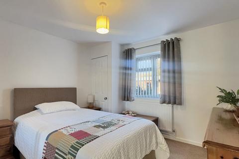 24 Lowefields, Earls Colne, Colchester, CO6 2LH