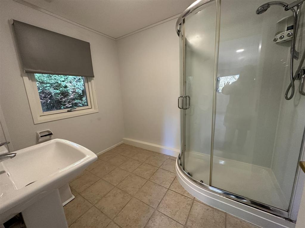 En Suite.jpeg