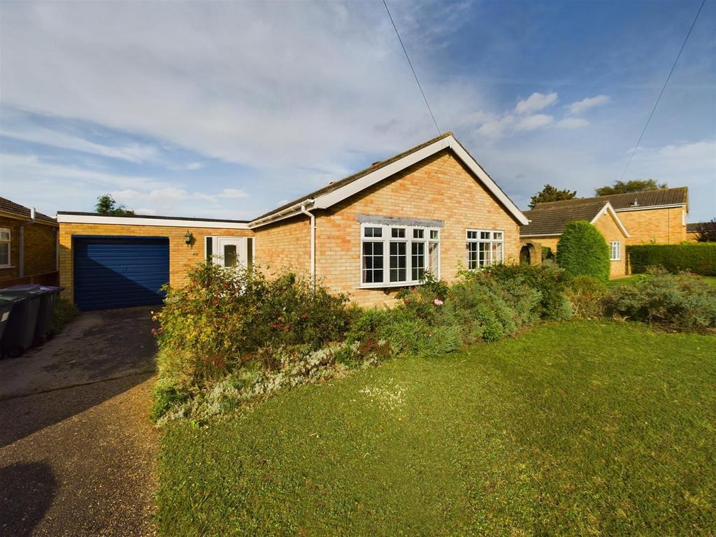 Fairleas, Branston, Lincoln 3 bed detached bungalow for sale £245,000