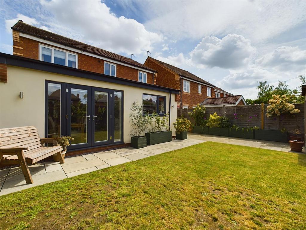 Rivermead, Lincoln 5 bed detached house £400,000