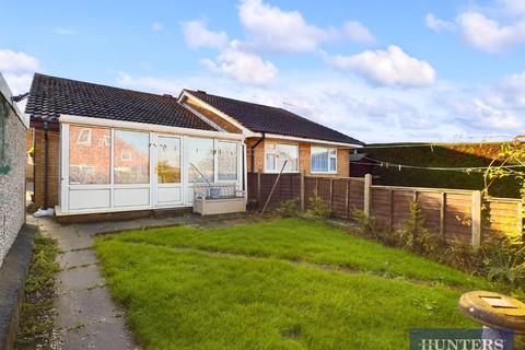 2 bedroom semi-detached bungalow for sale - Cherry Tree Drive, Filey