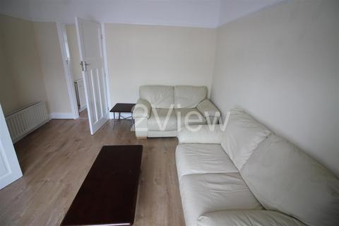 2 bedroom house to rent - Park View Avenue, Burley, Leeds