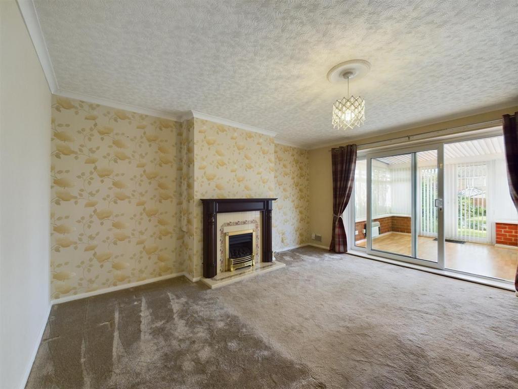 Almond Crescent, Waddington 2 bed semidetached bungalow for sale £