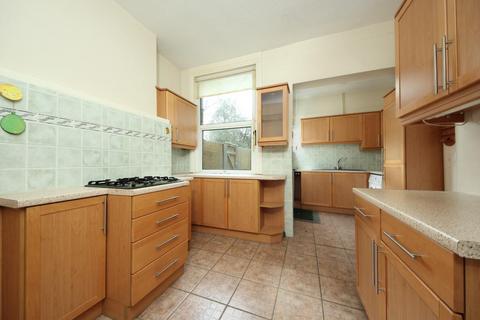 28 Windermere Road, London, W5 4TD