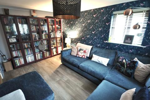 Corner House Trundle Lane, Fishlake, Doncaster, DN7 5LP