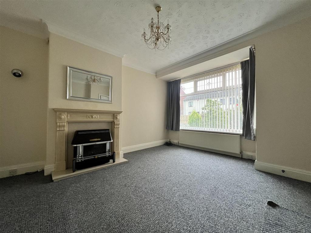 Mill Lane, Ryhill, Wakefield 2 bed semidetached house to rent £750