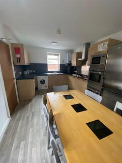 6 bedroom house to rent - Acomb Street, Manchester