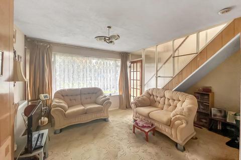 37 Cleves Way, Ashford, TN23 5DE