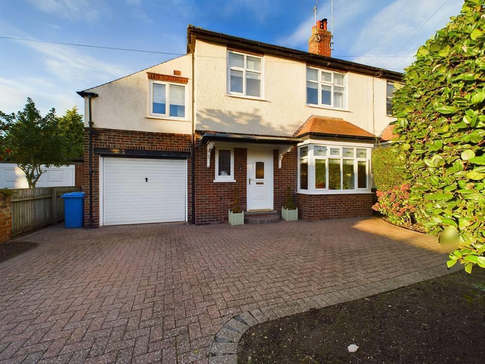 Kingston Crescent, Bridlington 4 bed semidetached house for sale £