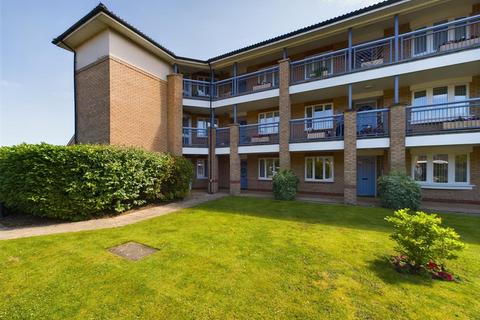 2 bedroom apartment for sale, Minster Court, Bracebridge Heath