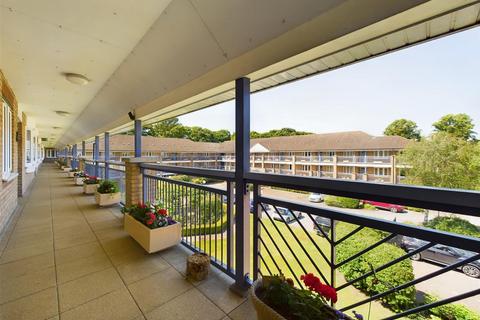 2 bedroom apartment for sale, Minster Court, Bracebridge Heath