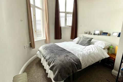 2 bedroom flat for sale, Owls Road, Bournemouth
